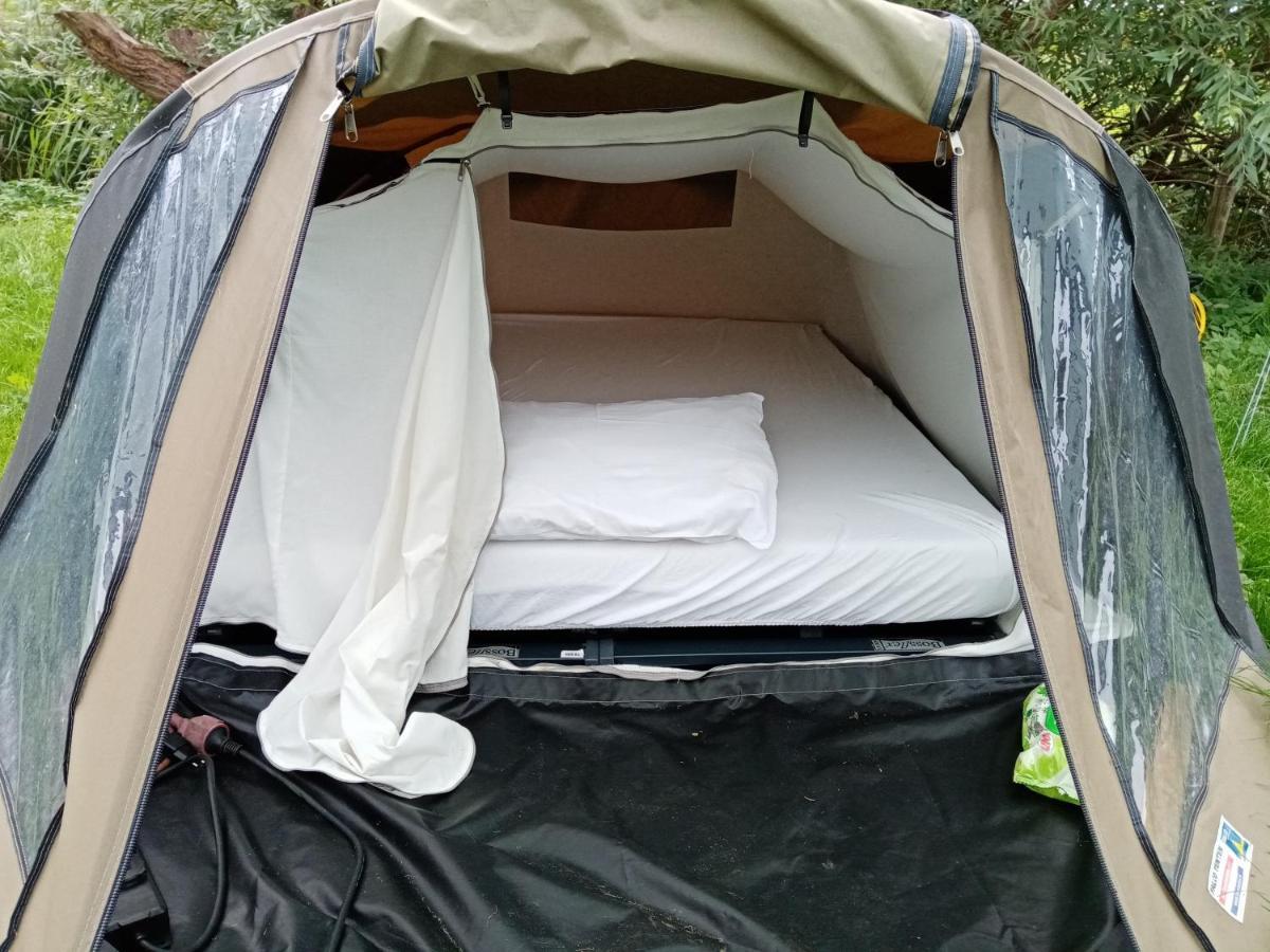 Basic 2P Tent Sotterum Hotel Cornwerd Ngoại thất bức ảnh