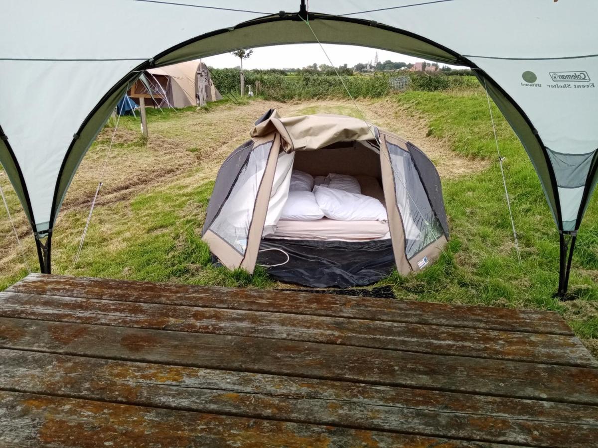 Basic 2P Tent Sotterum Hotel Cornwerd Ngoại thất bức ảnh